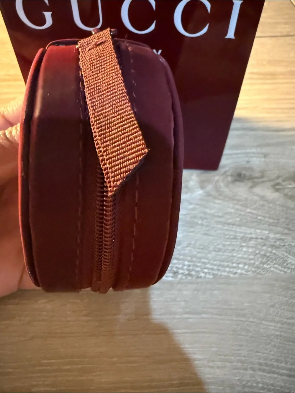 Gucci Beauty Burgundy Round Compact Case with Gift Bag